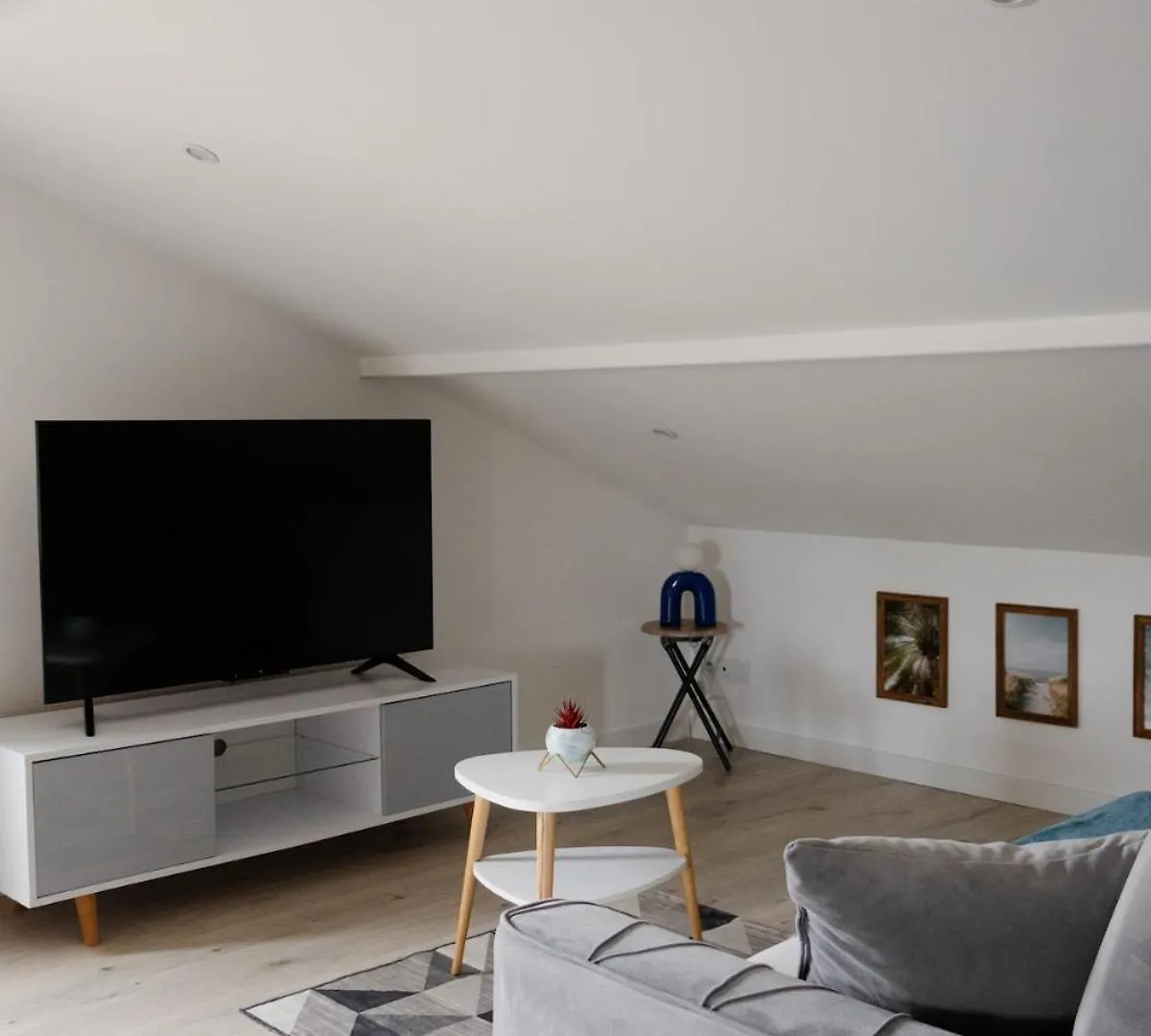 T3 Lumineux Dans Maison Avec Jardin Terrasse Et Parking Vallee De L Eyrieux La Voulte-sur-Rhone 0*,  Франция